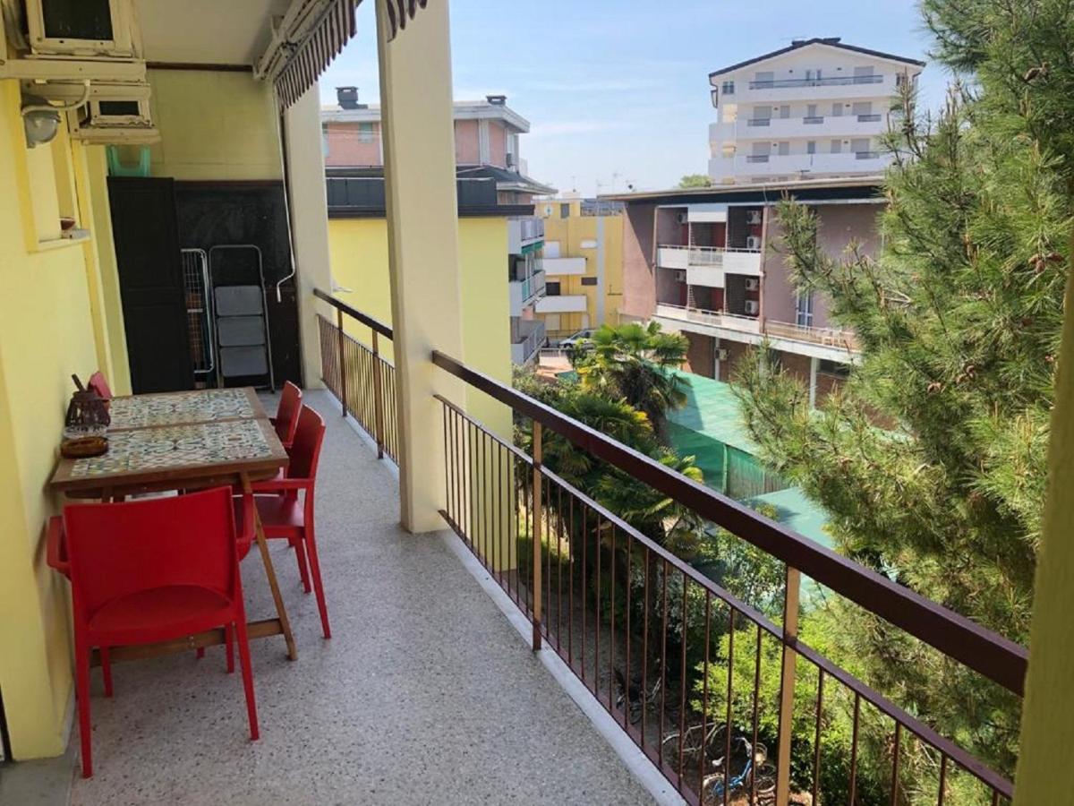 Appartamento Perco Riva Foscolo グラード エクステリア 写真